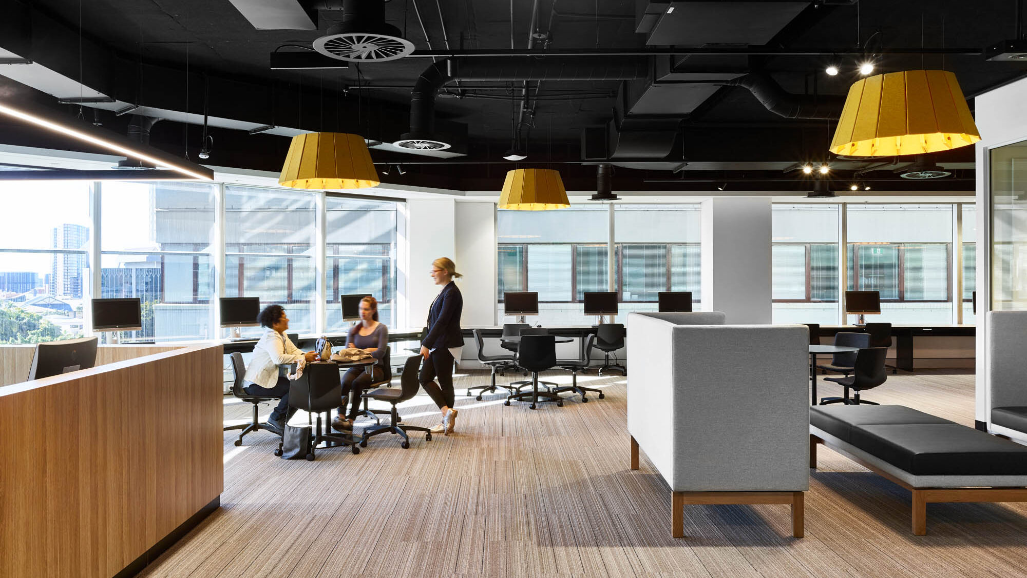 federation-university-australia-interior-fitout-brisbane-workstations-782